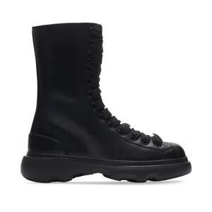 Beautiful 😍 Burberry Ranger leather boots 39 EU